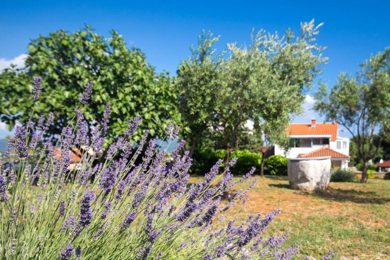Giovanni Krk Krk Town Exterior photo